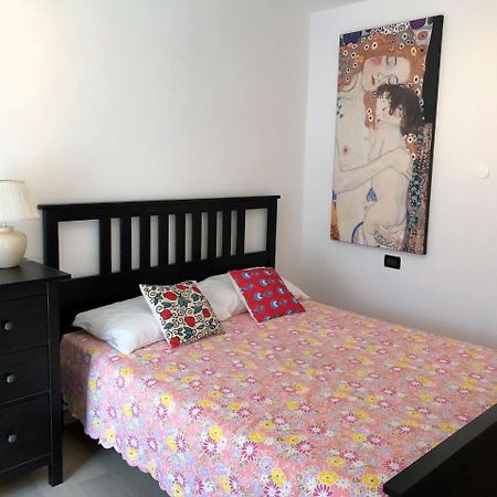 House Claudia By Holiday World Apartment เจนัว ภายนอก รูปภาพ