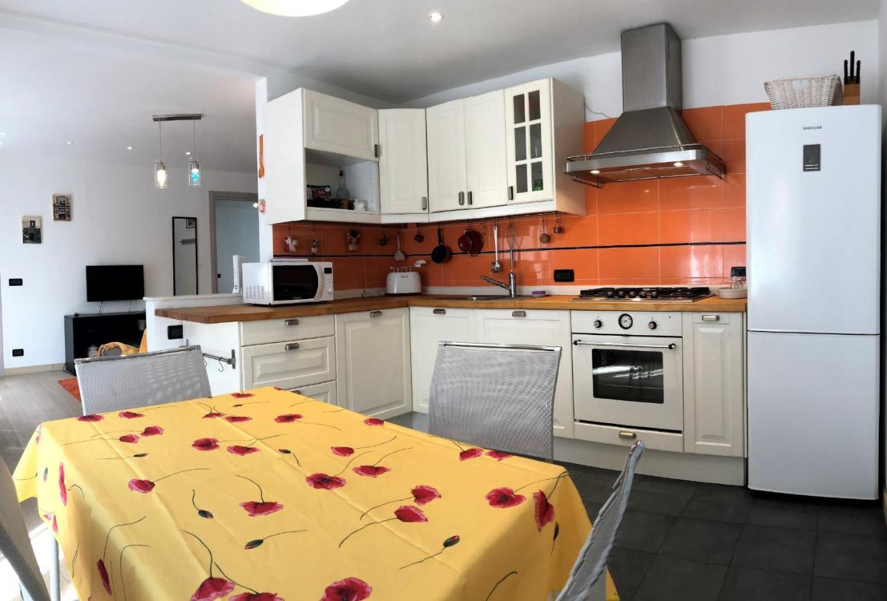 House Claudia By Holiday World Apartment เจนัว ภายนอก รูปภาพ