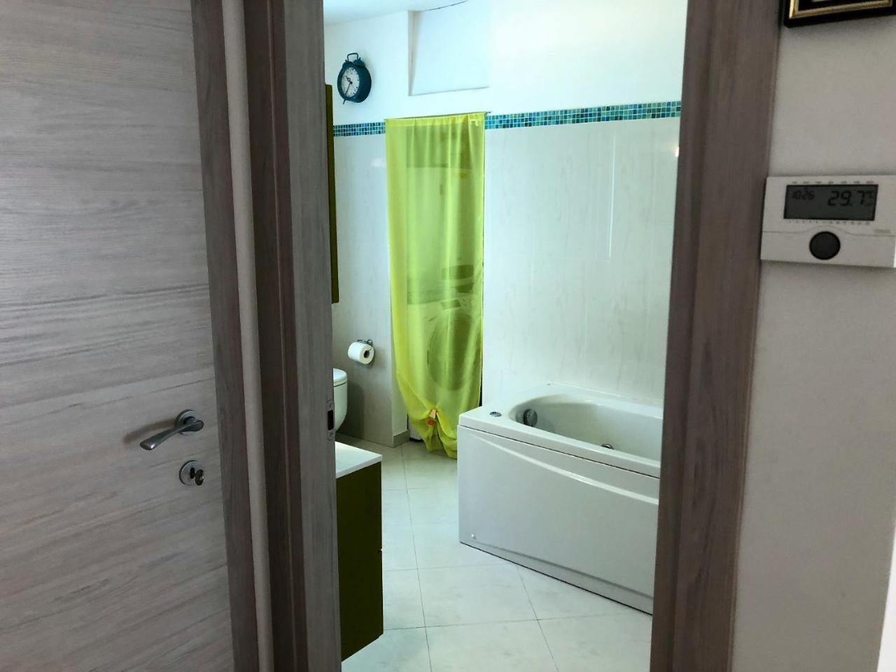 House Claudia By Holiday World Apartment เจนัว ภายนอก รูปภาพ